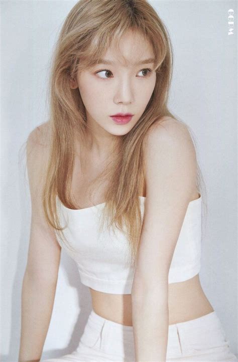Click For Full Resolution Girls Generation Oh Gg Taeyeon Season S Greetings 2020 [scans] Girls