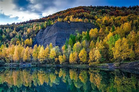 Poland Landscape Scenic Autumn Fall Colorful Mountains Lake