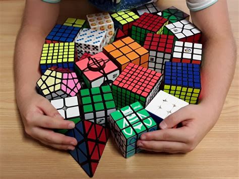 Cubo Di Rubik Quando La Genialit Incontra La Tenera Et