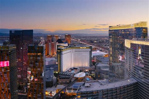 Park Mgm Las Vegas Now €152 Was €̶3̶8̶7̶ Updated 2022 Resort