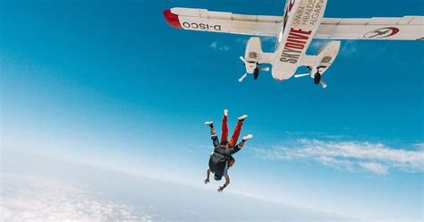 Le saut en parachute : 5 bonnes raisons d'essayer