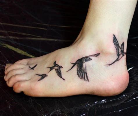 48 Famous Bird Foot Tattoos