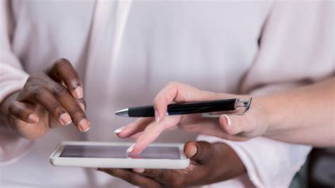 How To Choose The Right Electronic Signature Tools And Apps