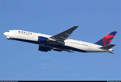 N866da Delta Air Lines Boeing 777 232er Photo By Ronald Vermeulen Id