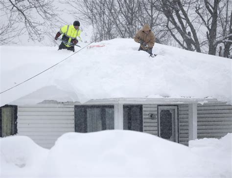 Photographs Of Snow Storm In Buffalo New York The Casual