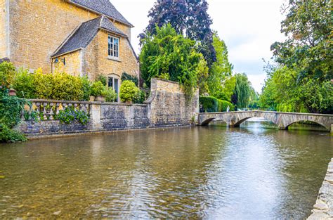 Bourton On The Water Travel Guide Sykes Holiday Cottages