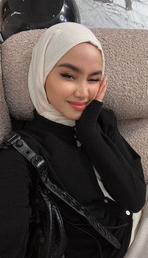 pin oleh naans di foto bukber gaya hijab baju model lama gaya model pakaian