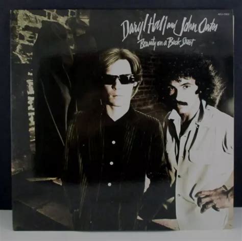 Daryl Hall And John Oates Beauty On A Back Street Vinyl Rca 1977 1st