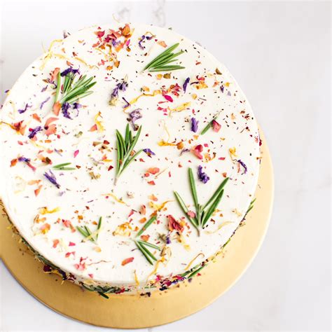 Rustic Floral Petal Cake Petal Cake Edible Flowers Cake Vanilla And