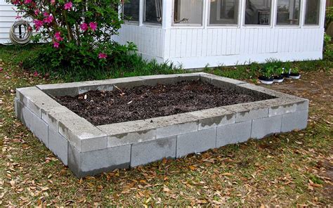 15 Creative Cinder Block Raised Garden Beds - Garden Lovers Club