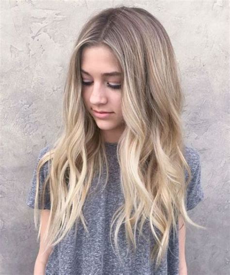 New Brilliant Long Wavy Hairstyles 2019 For Teenage Girls Messy