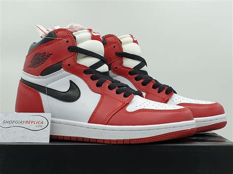 Быстрая доставка по всему миру. Giày Nike Jordan 1 Retro High Og Chicago replica 1:1 tại ...