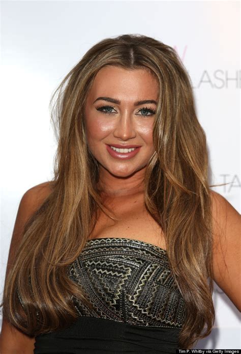 Lauren Goodger Rushed To Hospital After Collapsing In Dubai Posts Drip Selfie On Instagram Pic