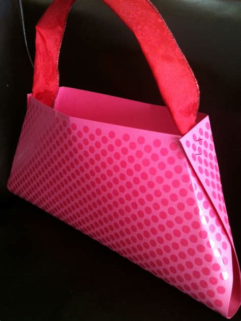 Blog Me Fit: Unique Valentine Holders