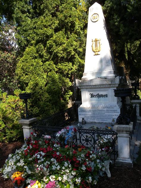120812zentralfriedhof130 Grab Von Ludwig Van Beethoven Flickr