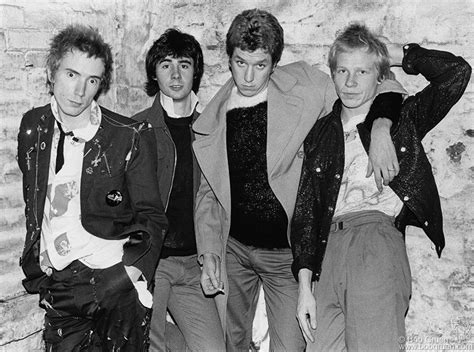 40 Años Después Y Aqui Siguen Los Sex Pistols Revista Ladosis