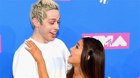 Ariana grande's surprise wedding over the weekend led some fans to jokingly share photos from a 2011 episode of nickelodeon's icarly in which she wore a wedding dress. Pete Davidson's LAZY Wedding Proposal To Ariana Grande ...