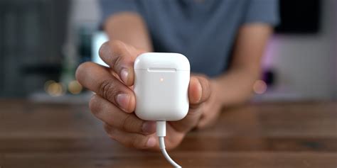 Airpods 2 2019 Review With Wireless Charging Case 9to5mac