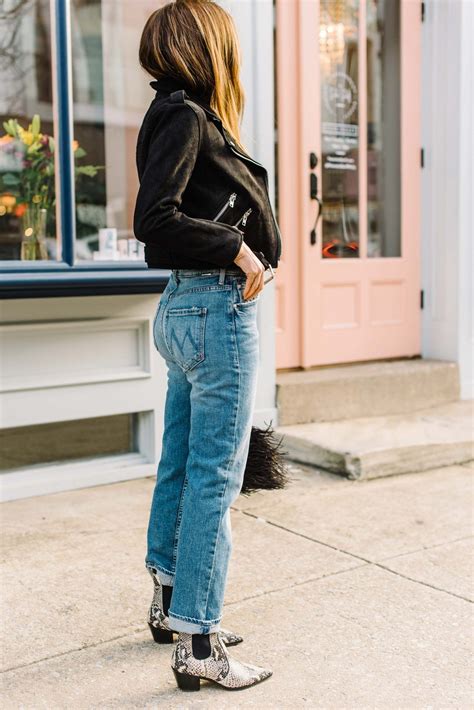 Mom Jeans And Boots The Perfect Combination For A Stylish And