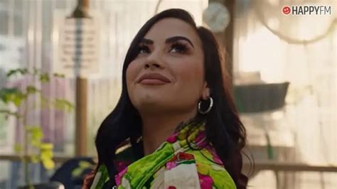 I love you, keep going 🤟🏼✌🏼☯️ demilovato.lnk.to/dwtdtaoso. Demi Lovato ofrece más detalles sobre su vida como soltera