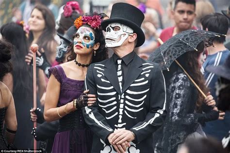 James Bond Movie Inspires Mexico City Day Of The Dead Parade James