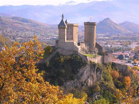 Top 10 Medieval Castles In France