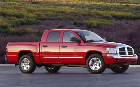2011 dodge dakota 2010 dodge dakota 2wd crew cab st angular front exterior view Dodge Dakota 2012: precio, ficha técnica, imágenes y lista ...