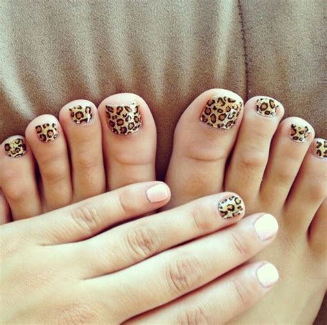 Super Cute Cheetah Toes Leopard Toe Nails Toe Nail Designs Nails