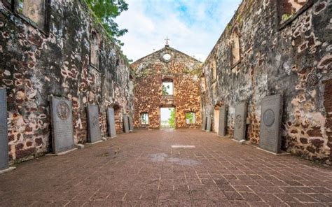 If you're departing from kuala lumpur international airport, the transnasional bus company offers limited daily trips to malacca so we highly recommend checking. Historical Malacca Tour with Lunch, from Kuala Lumpur