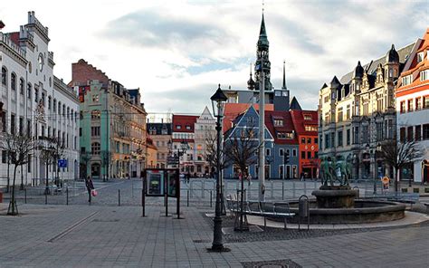Zwickau, landkreis zwickau, land sachsen. ENTRÜMPELUNG & ENTSORGUNG in Zwickau - AWL Zentrum ...