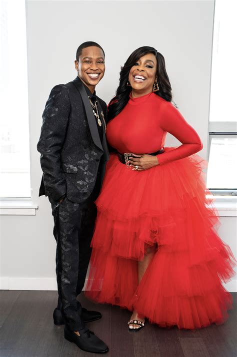 How Niecy Nash And Wife Jessica Betts Are Making Their First Holiday As