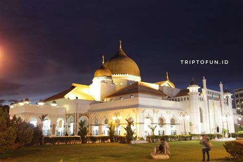 Waktu solat kuala lumpur : Masjid Kapitan Keling, Tempat Ibadah Umat Muslim Pertama ...
