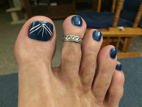Mens Polished Toes