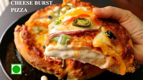 घर पर बनाये चीज़ बर्स्ट पिज़्ज़ा और बस खाते रह जाए Cheese Burst Pizza