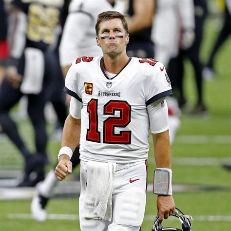 Quarterback tom brady was drafted by the new england patriots in 2000. Tom Brady Reportedly 'Went to Another Level' in Bucs Practice This Week | Bleacher Report ...