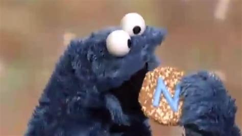 Sesame Street Cookies Letter Of The Day N 22 Youtube