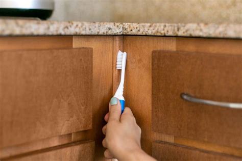 With the best kitchen cabinet cleaner, only a few minutes will be more than enough. How To Clean Wood Kitchen Cabinets (and the Best Cleaner for the Job) (With images) | Cleaning ...
