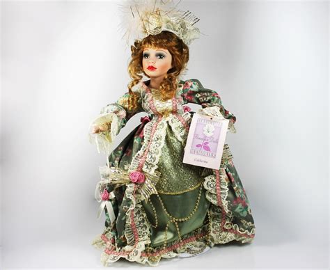 Collectible Memories Porcelain Doll Catherine Victorian 17 Inch Doll