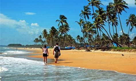 Calangute Beach In Goa Explore The Queen Of Beaches