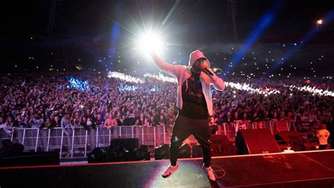 Watch Eminem Performs At Wellington Rapture 2019 Concert