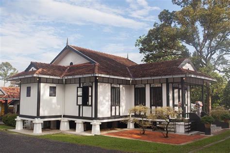 We designed our space in such a way that it could cater to all kinds of events, be it a birthday party, a meeting, wedding, press conference, fashion shows and more. 8 Malaysian Bungalows That Double-Up As Event Spaces