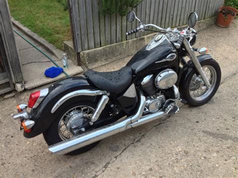 Up for sale is a beautiful, clean, gorgeous honda shadow 750cc. Buy 2001 Honda Shadow Ace Deluxe 750 LOW MILES on 2040-motos