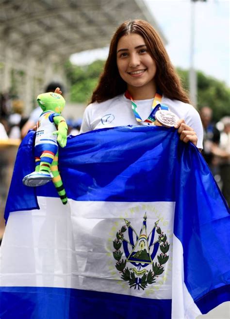 Ivonne Nóchez Logra La Primera Medalla Para El Salvador En Los Juegos