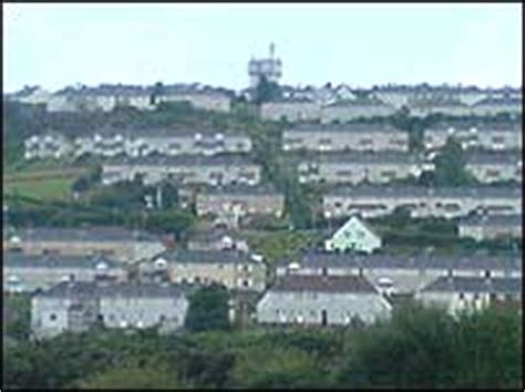 Officers warned people to stay indoors amid the shocking scenes on the streets of swansea's mayhill area on thursday night. BBC NEWS | UK | Wales | South West Wales | Rent fears over ...