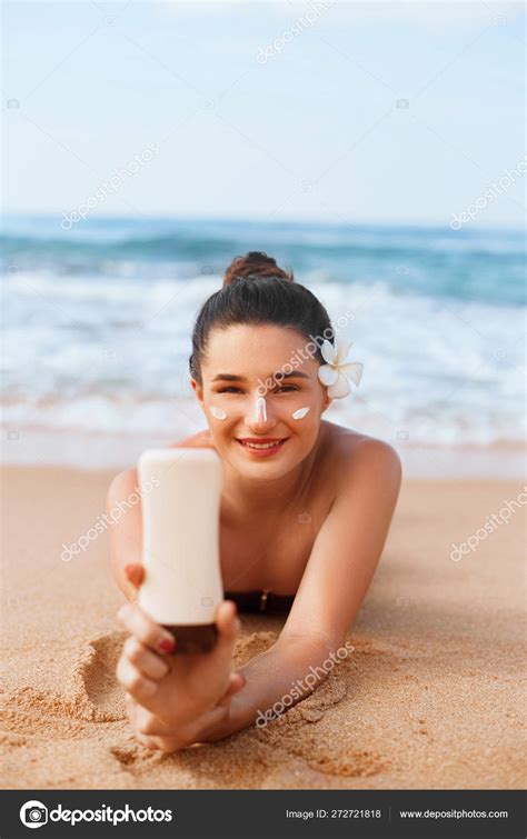 Beauty Woman Bikini Holding Bottles Sunscreen Her Hands Skincare
