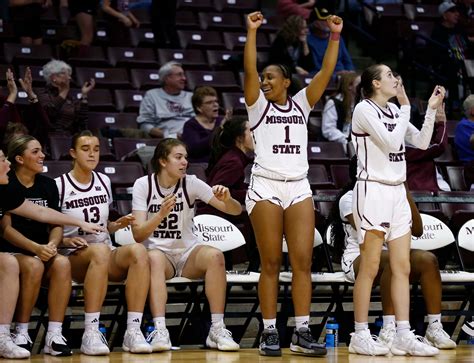 Lacy Stokes beats buzzer in Missouri State Lady Bears win over UNI
