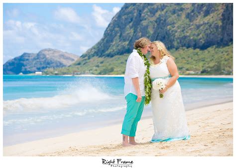 Are easier to organize than you think! RIGHT FRAME PHOTOGRAPHY | Waimanalo Beach Wedding - Hale ...