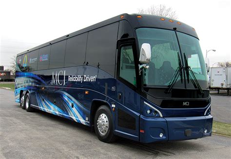 Mci Developing A 35 Foot Coach And Electric Coaches Mass Transit