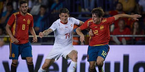Luis enrique se acordó de marcos llorente. España recibe a Suiza en Madrid por la fecha 3 de la UEFA ...