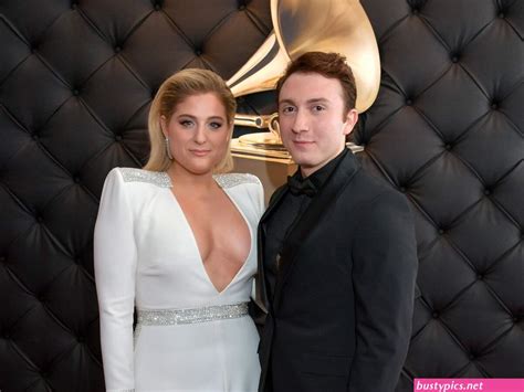 Meghan Trainor Nudes Pic Busty Porn Pics